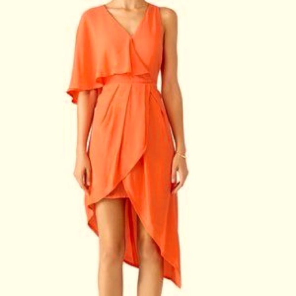 ELLIATT || Asymmetrical Crepe Bridesmaid Wrap Dress in Coral - SZ XS ✨NWOT✨